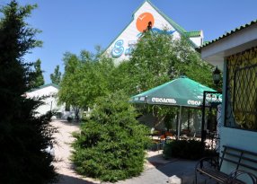 зеленая база Елена