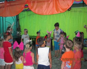 занятия с детьми на Елене